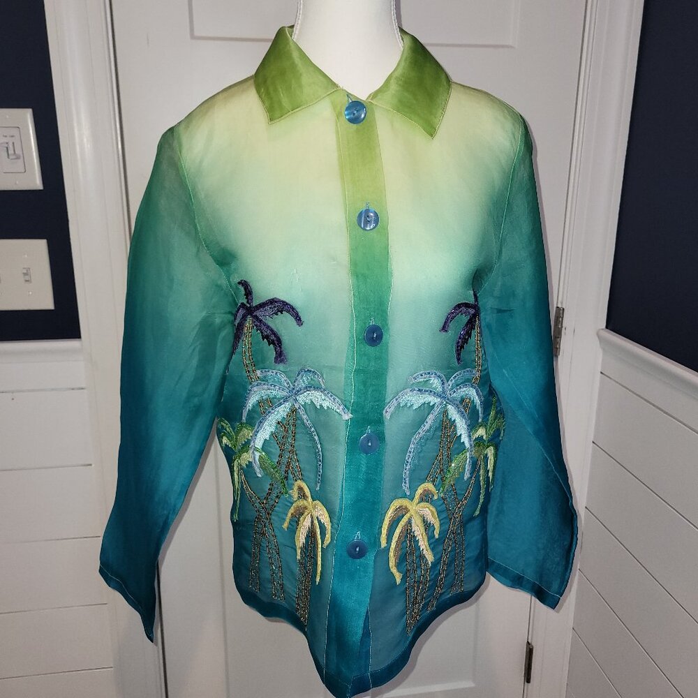 Elegant Vintage Organza Silk Medium Size Blouse/Jacket for the tropics
